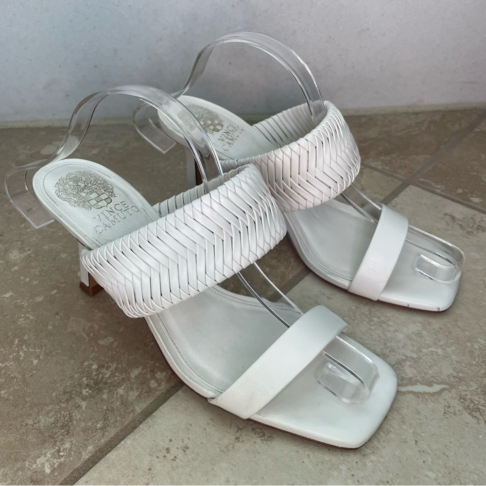 Vince Camuto white heeled sandal size 8
